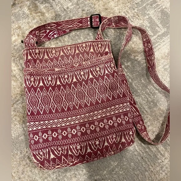 Kavu Crossbody Bag Purse Adjustable Strap Pink & White - Picture 2 of 9